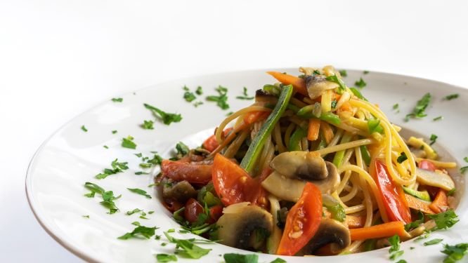 34. Spaghetti λαχανικών