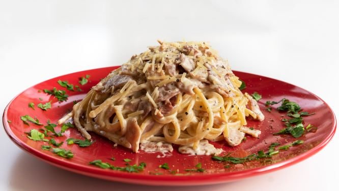 35. Spaghetti carbonara