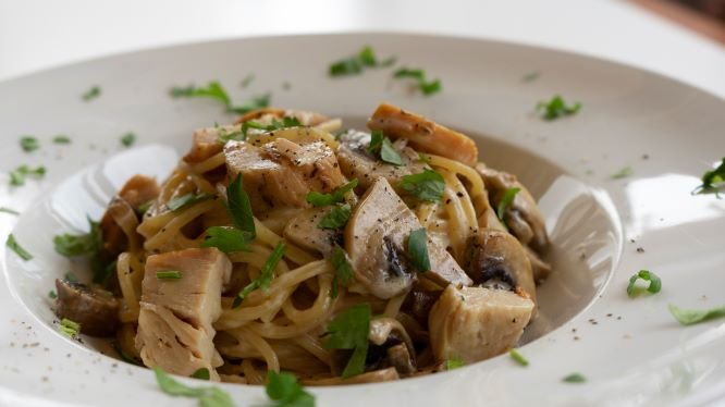 58. Spaghetti al pollo
